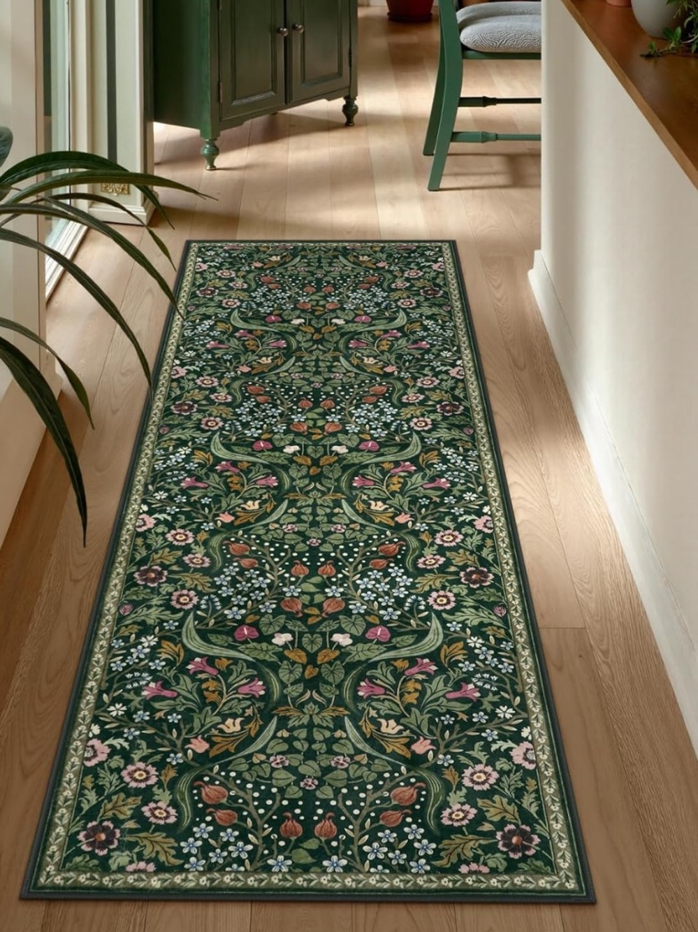 🆕 Dark Green Moody Floral Runner Rug
Machine Washable NWT 2’ x 6’